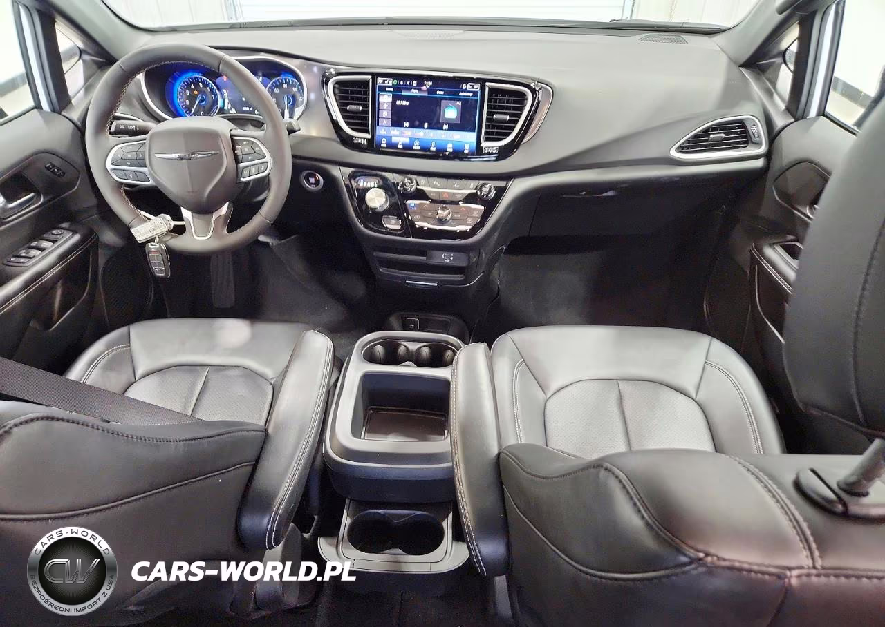 2026 Chrysler Pacifica Select VIN:2C4RC1BG5TR204494 - 8