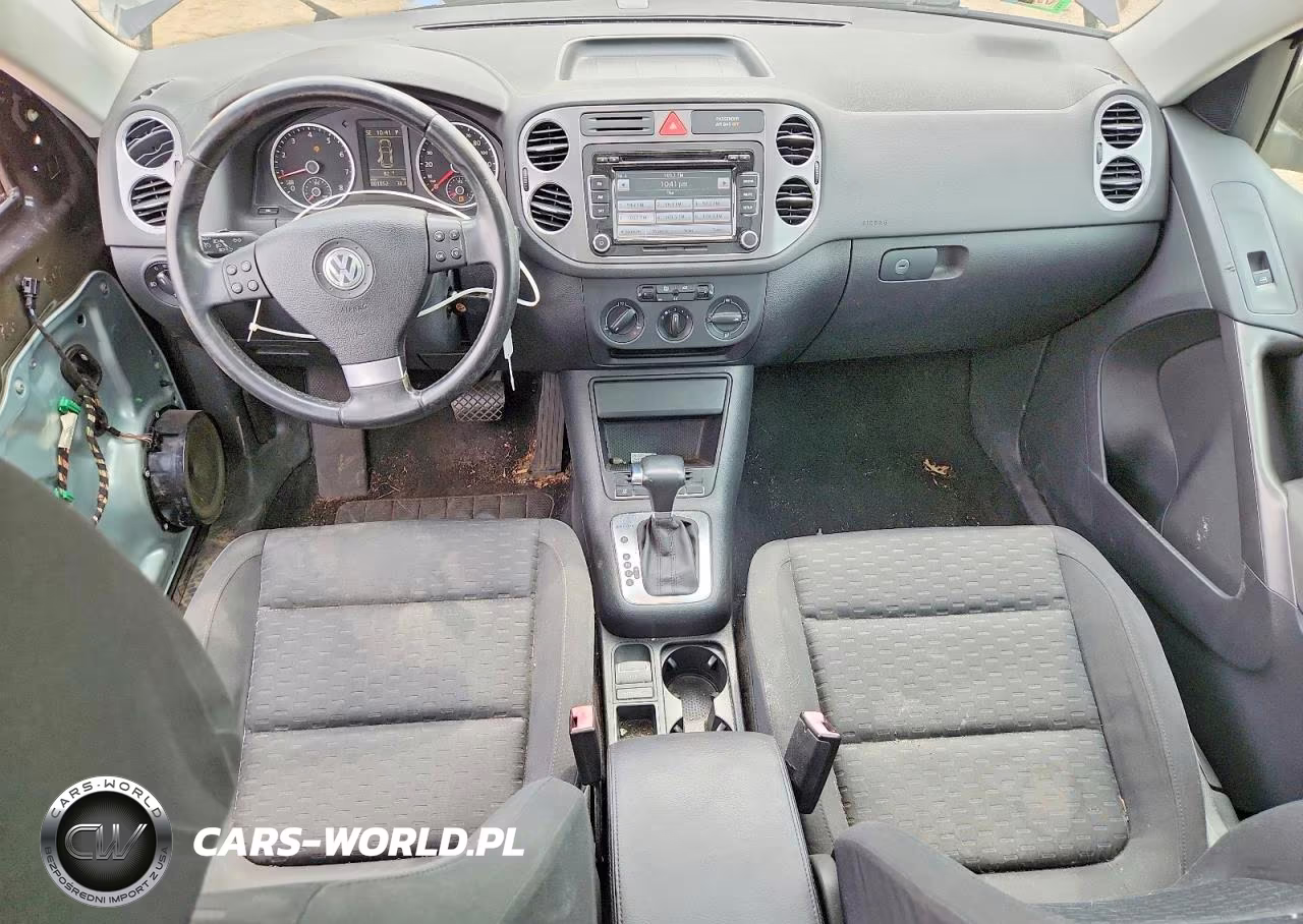 2010 Volkswagen Tiguan Se VIN:WVGBV7AX5AW508523 - 8