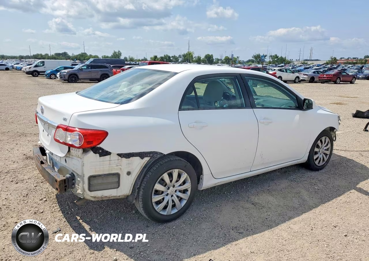 2012 Toyota Corolla Le VIN:5YFBU4EE7CP005800 - 3