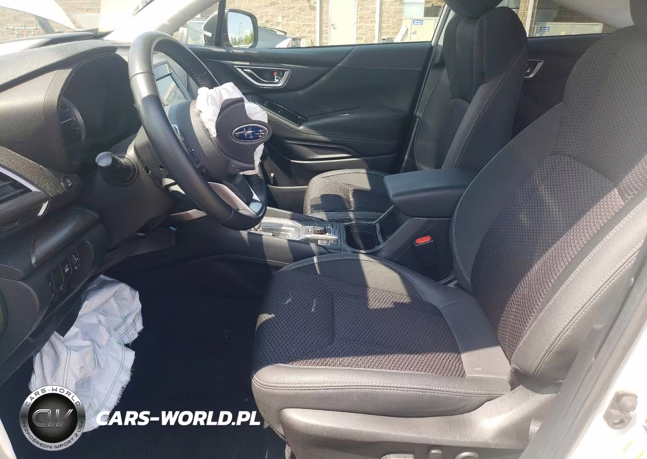 2020 Subaru Forester Premium VIN:JF2SKAJC6LH543863 - 7