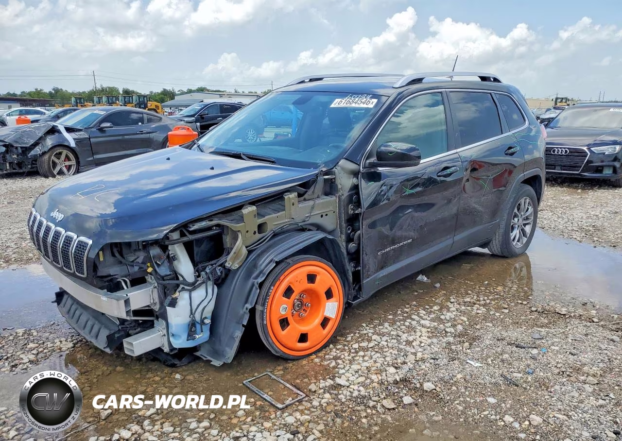 2019 Jeep Cherokee Latitude Plus – zdjęcie 1 z 13
