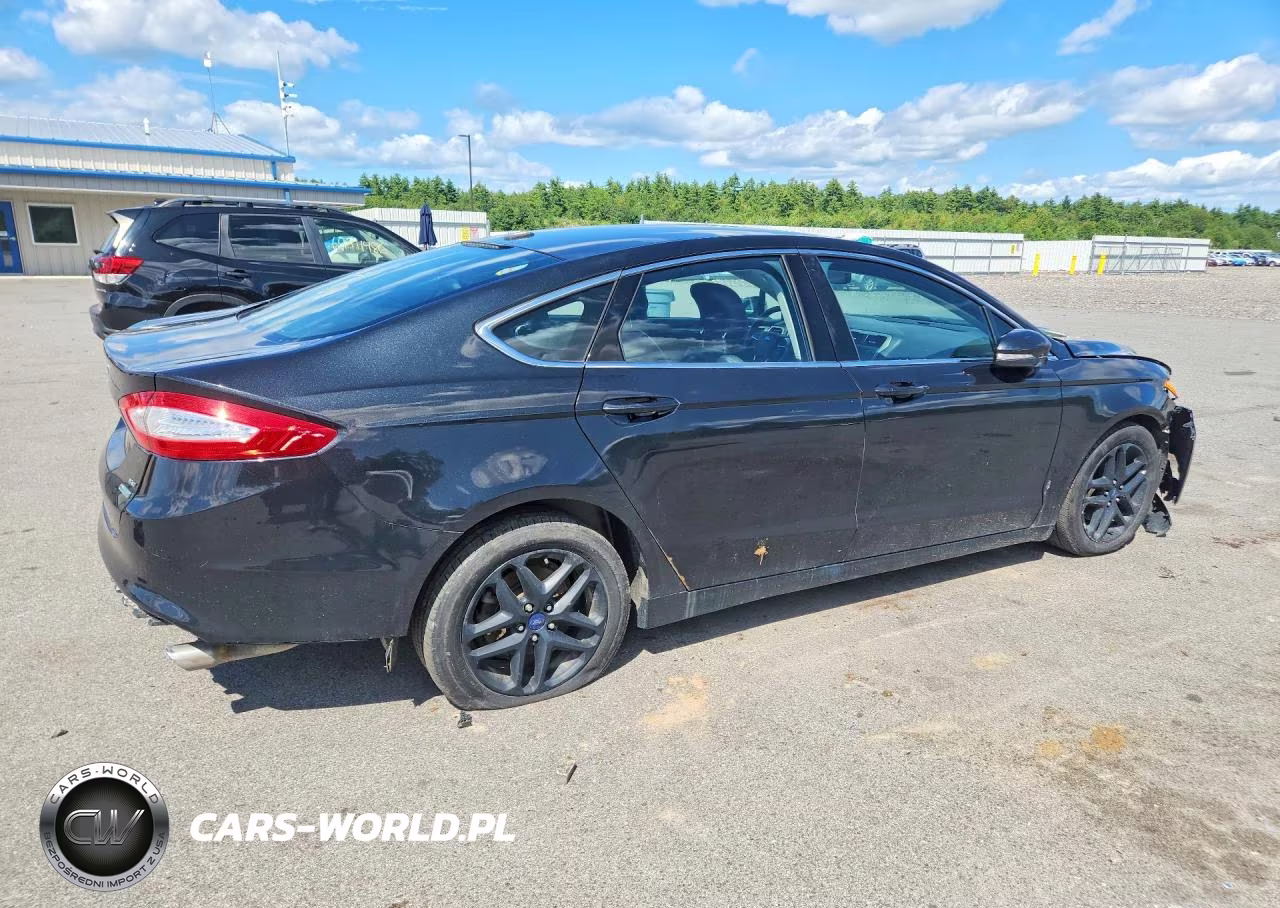 2013 Ford Fusion Se VIN:3FA6P0HRXDR348618 - 3