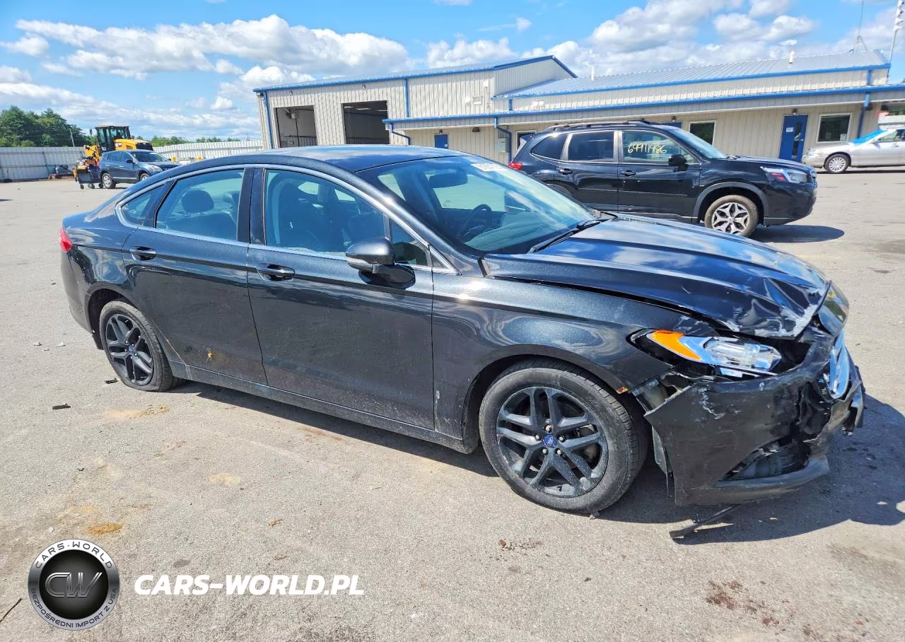 2013 Ford Fusion Se VIN:3FA6P0HRXDR348618 - 4
