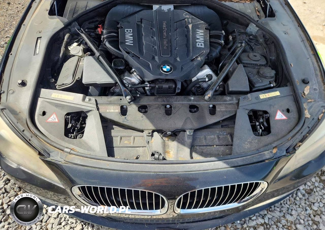 2010 BMW 750 I xDrive VIN:WBAKC6C5XACL67527 - 11