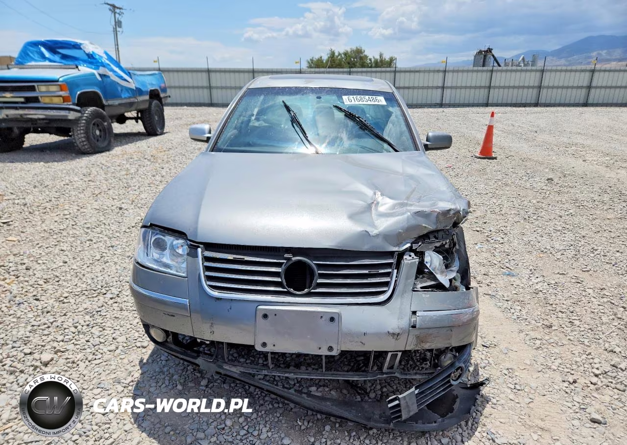 2004 Volkswagen Passat Gls VIN:WVWPD63BX4P094744 - 5