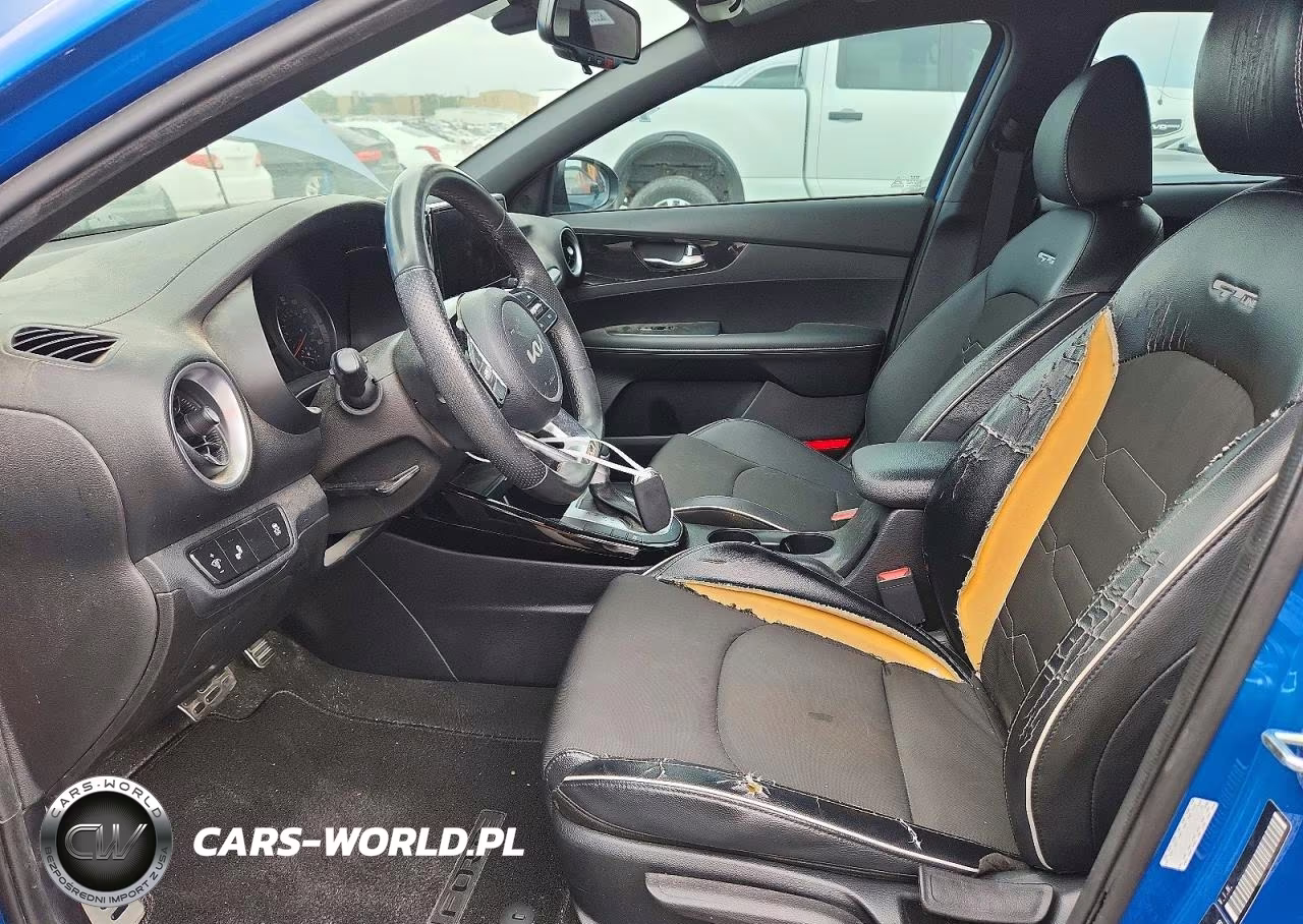 2023 Kia Forte Gt Line VIN:3KPF54AD9PE645333 - 7