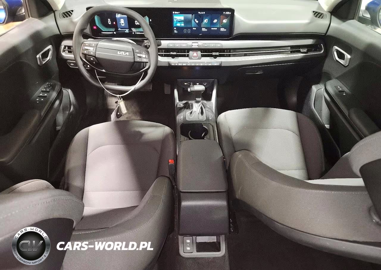 2025 Kia K4 Lxs VIN:3KPFT4DEXTE268502 - 8