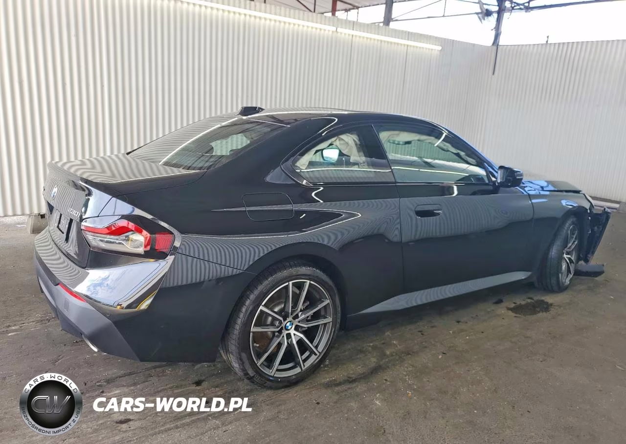 2026 BMW 230Xi VIN:3MW33CM0XT8G27893 - 3
