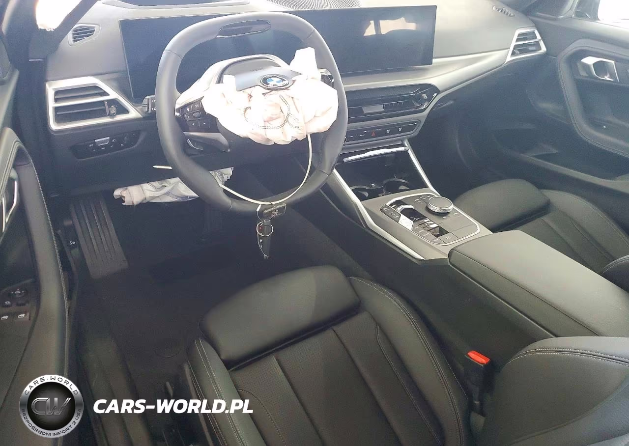 2026 BMW 230Xi VIN:3MW33CM0XT8G27893 - 8
