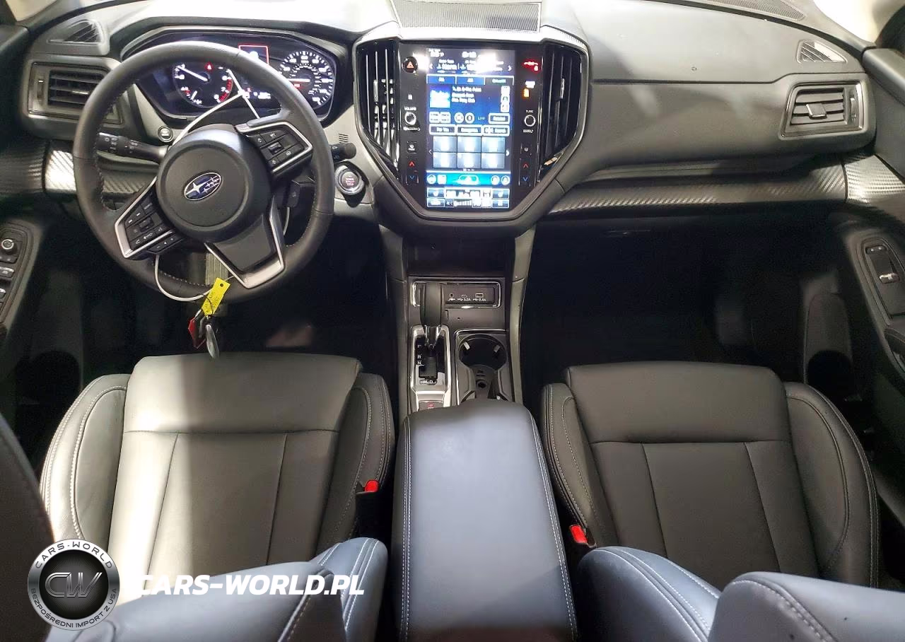 2026 Subaru Ascent Premium VIN:4S4WMAAD1T3411959 - 8