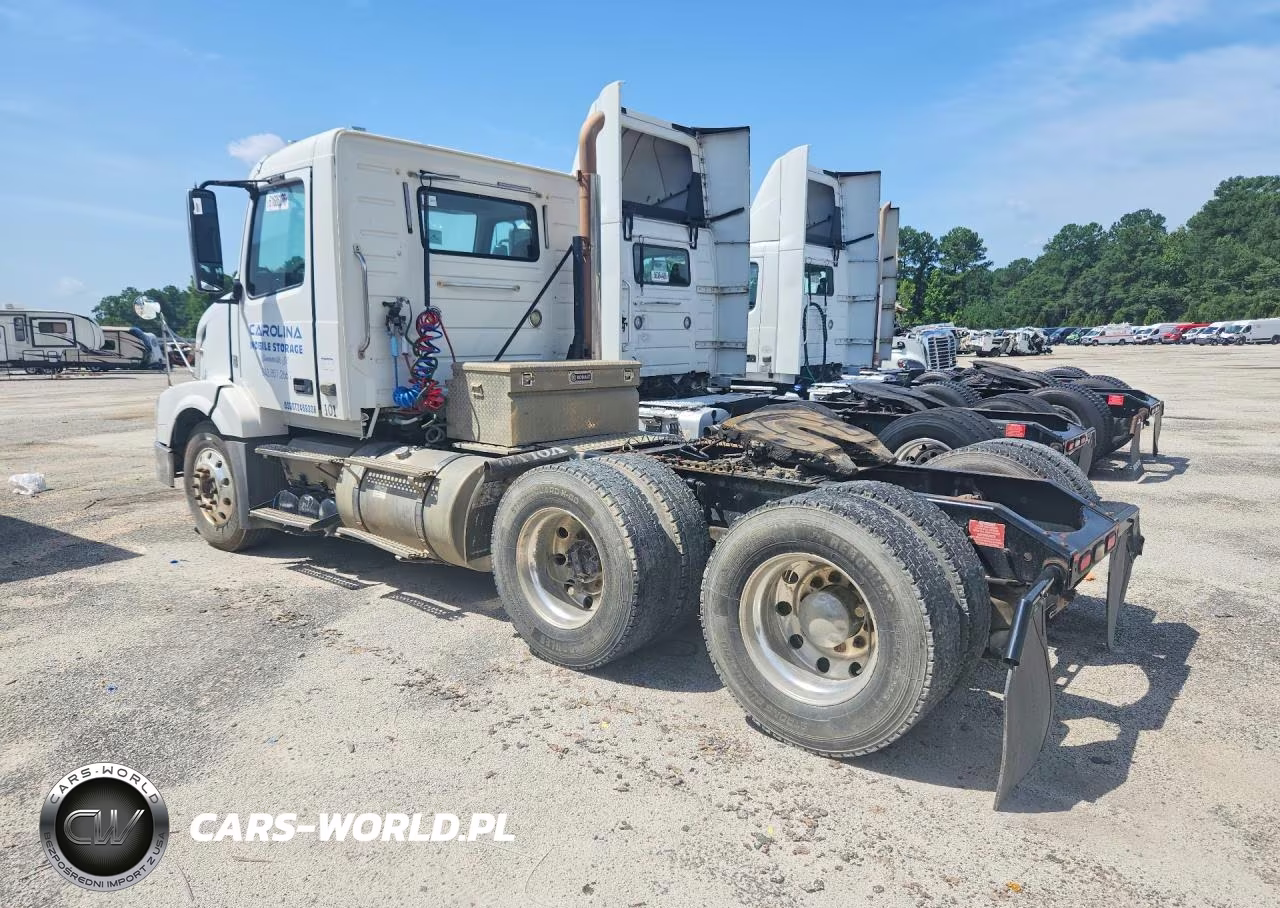 2011 Volvo Vn Vnl VIN:4V4NC9EJ7BN292629 - 2