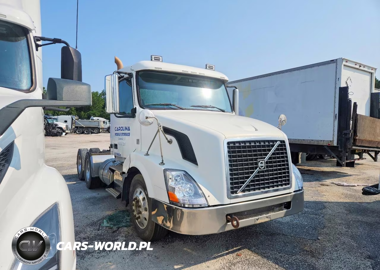 2011 Volvo Vn Vnl VIN:4V4NC9EJ7BN292629 - 4
