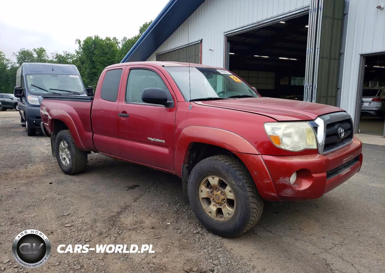 2005 Toyota Tacoma Access Cab VIN:5TEUU42NX5Z054032 - 4