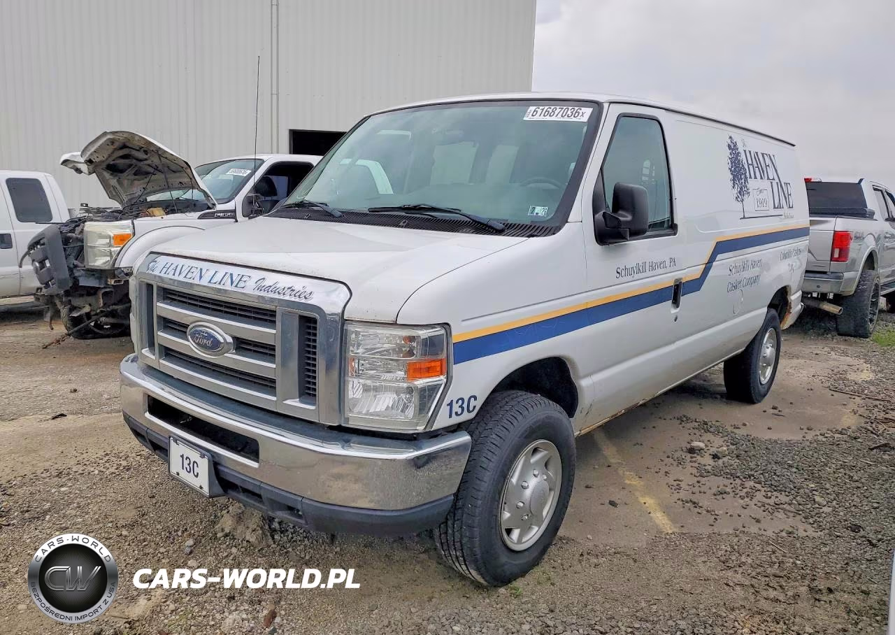 2013 Ford Econoline E250 Van – zdjęcie 1 z 13