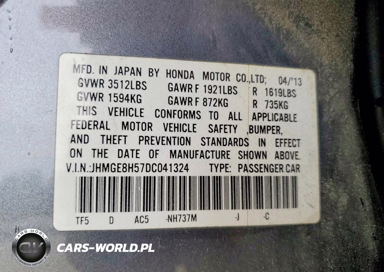 2013 Honda Fit Sport VIN:JHMGE8H57DC041324 - 13