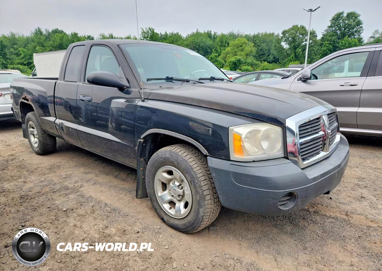 2005 Dodge Dakota St VIN:1D7HW22K05S332162 - 4
