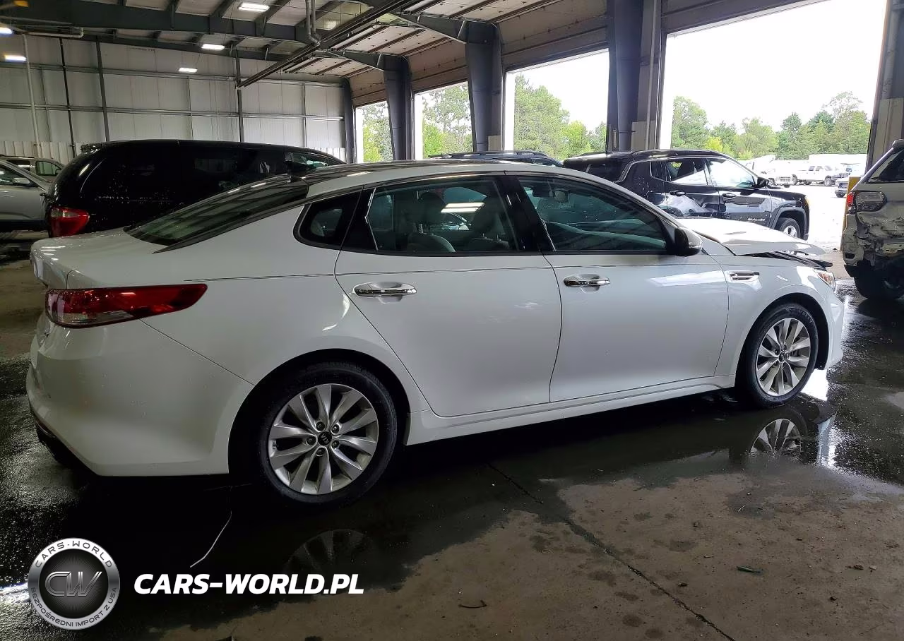 2018 Kia Optima Ex VIN:5XXGU4L36JG256336 - 3