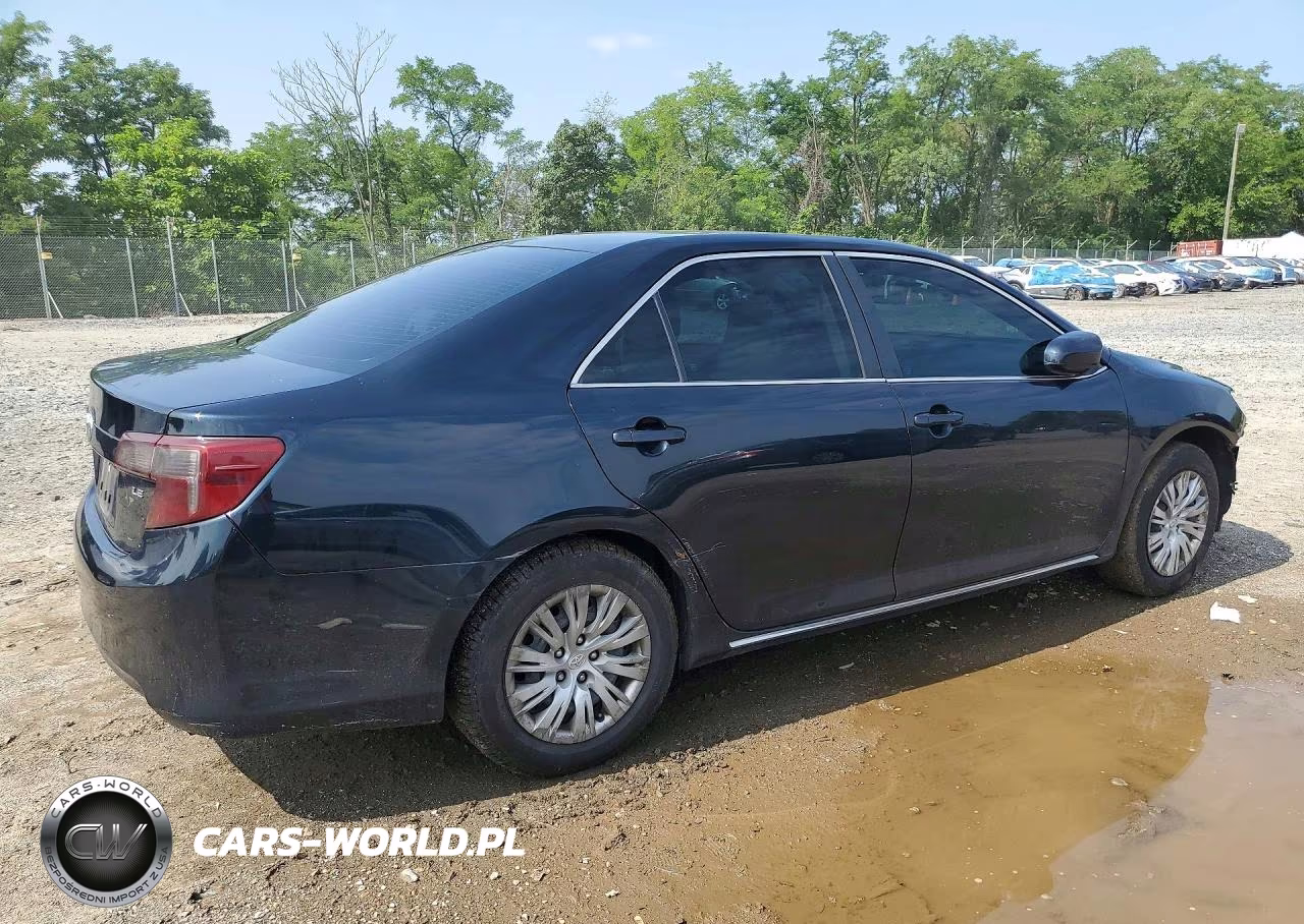 2012 Toyota Camry Le VIN:4T4BF1FK8CR175049 - 3
