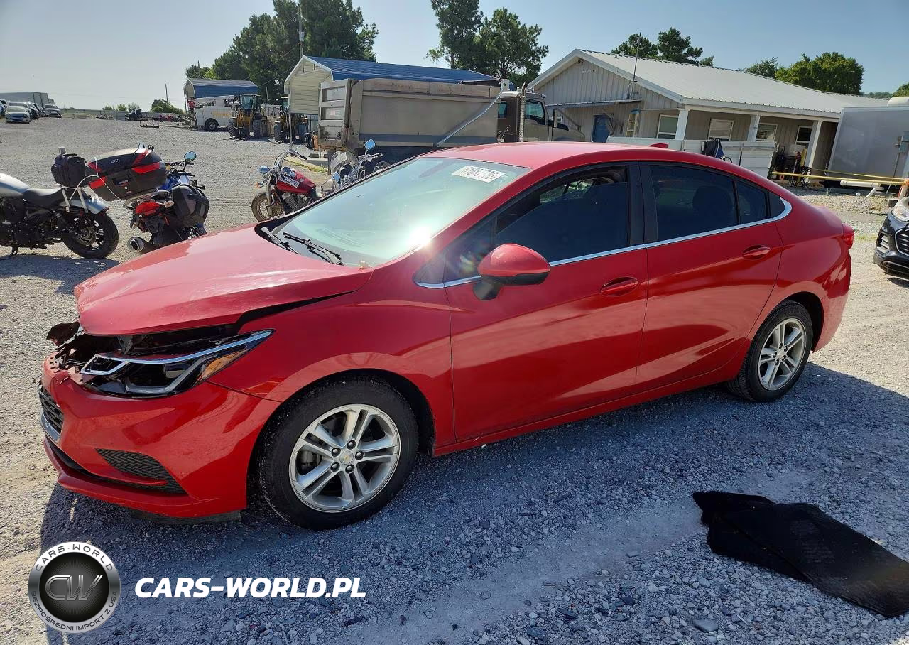 2018 Chevrolet Cruze Lt – zdjęcie 1 z 12