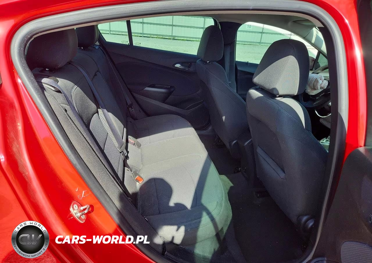 2018 Chevrolet Cruze Lt VIN:1G1BE5SM2J7116339 - 10