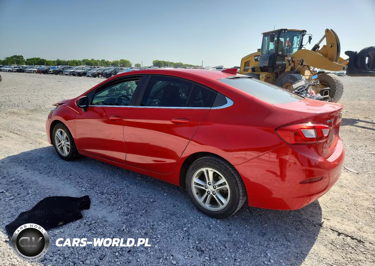 2018 Chevrolet Cruze Lt VIN:1G1BE5SM2J7116339 - 2