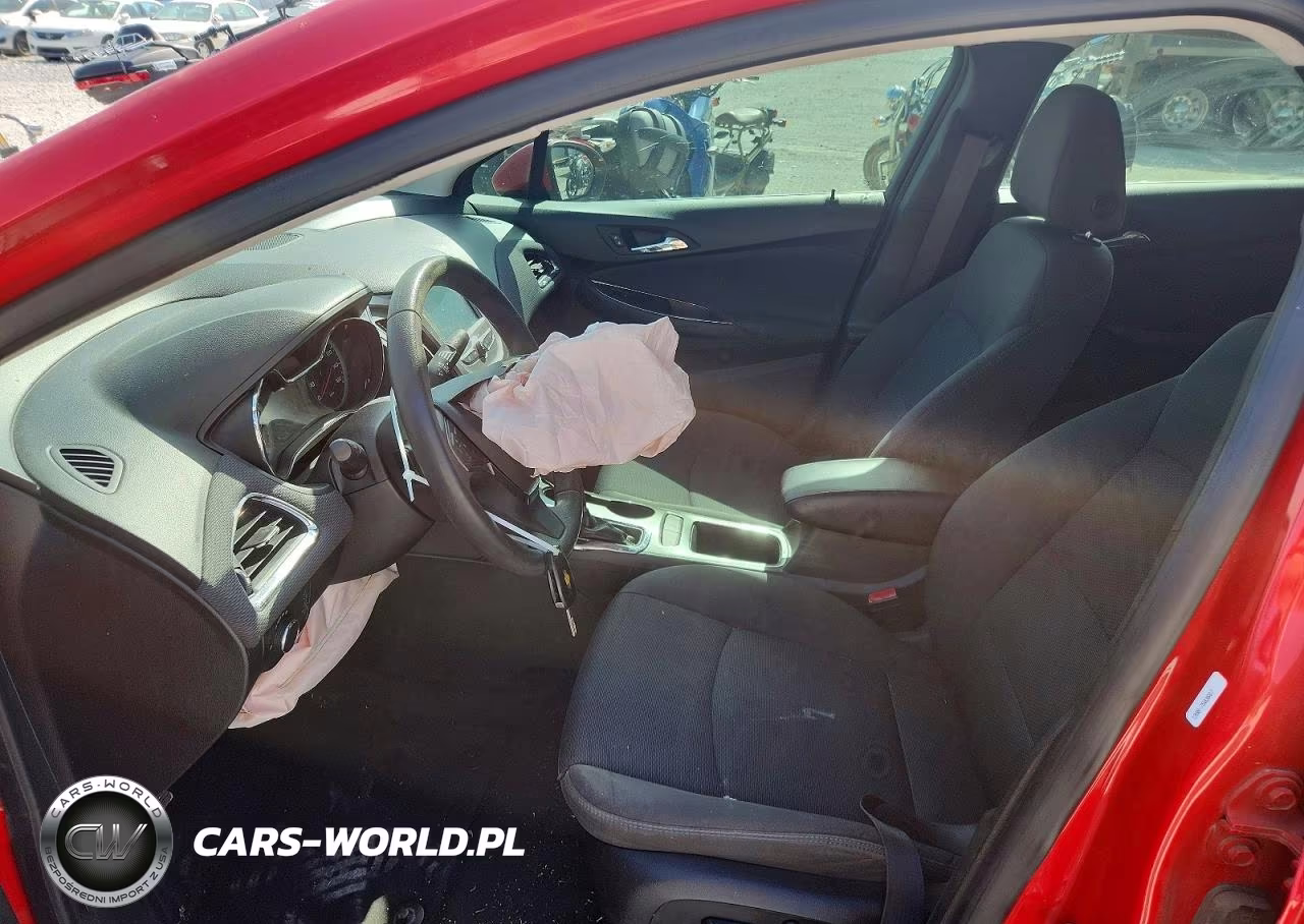 2018 Chevrolet Cruze Lt VIN:1G1BE5SM2J7116339 - 7