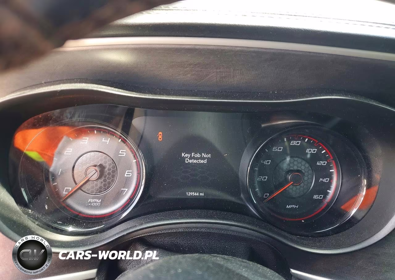 2020 Dodge Charger R VIN:2C3CDXCT5LH204751 - 9