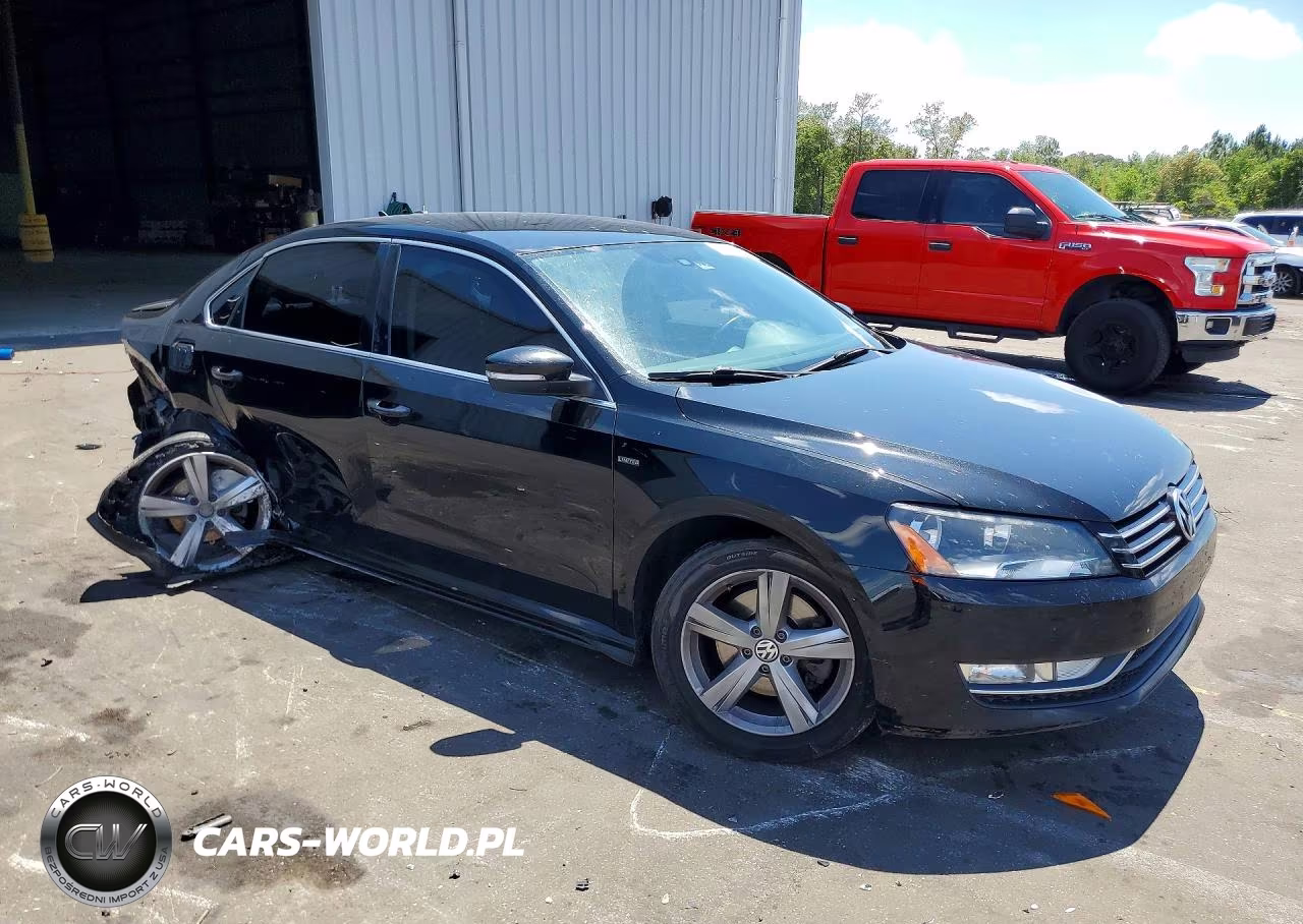 2015 Volkswagen Passat S VIN:1VWAS7A36FC100818 - 4