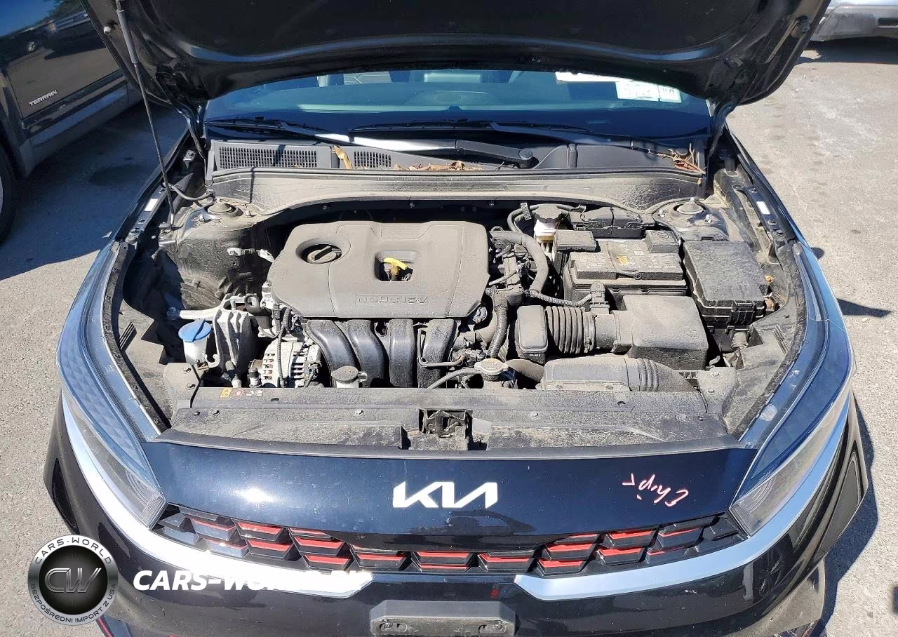 2023 Kia Forte Gt Line VIN:3KPF54AD0PE655815 - 11