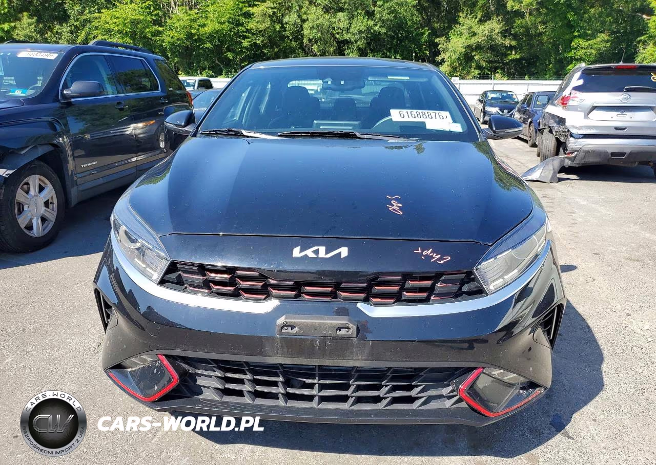 2023 Kia Forte Gt Line VIN:3KPF54AD0PE655815 - 5