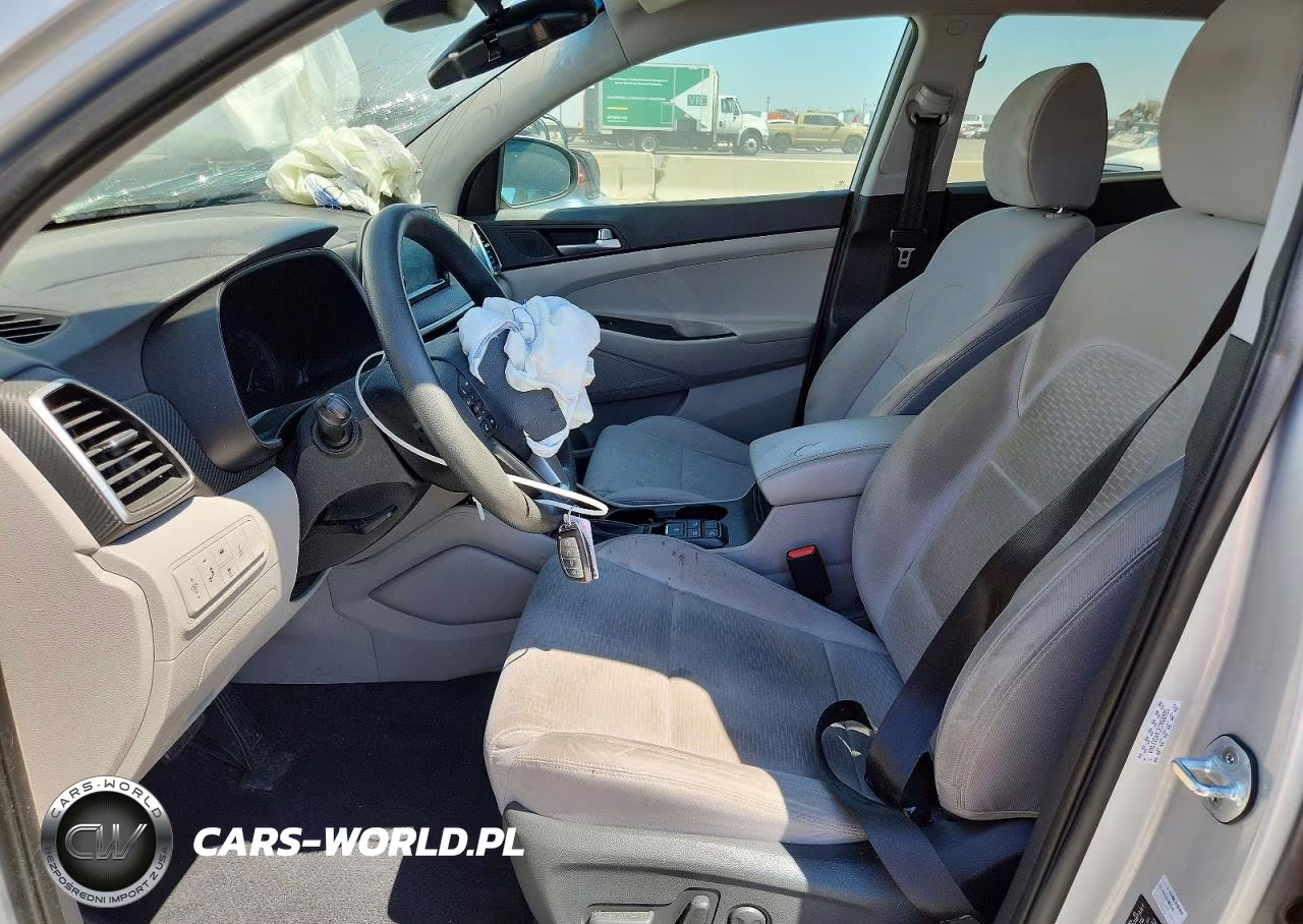 2019 Hyundai Tucson Value VIN:KM8J3CA41KU868885 - 7