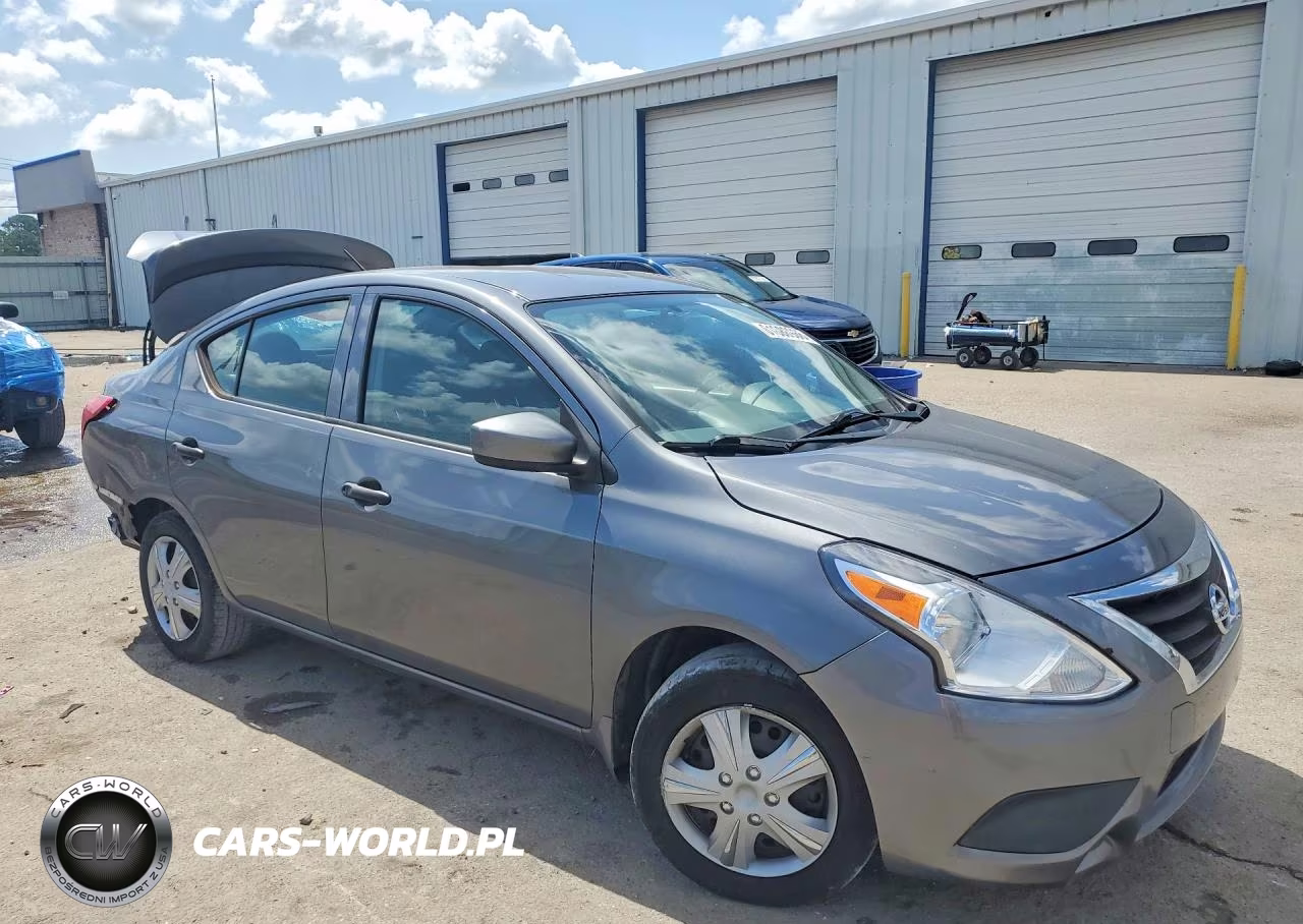2018 Nissan Versa S Plus VIN:3N1CN7AP1JL824227 - 4