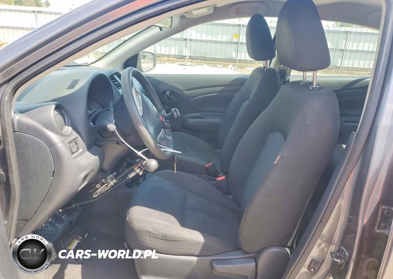 2018 Nissan Versa S Plus VIN:3N1CN7AP1JL824227 - 7