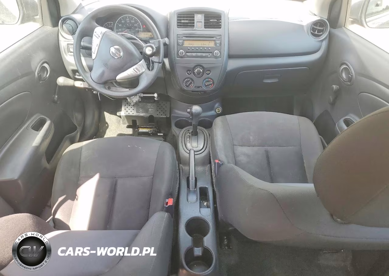 2018 Nissan Versa S Plus VIN:3N1CN7AP1JL824227 - 8