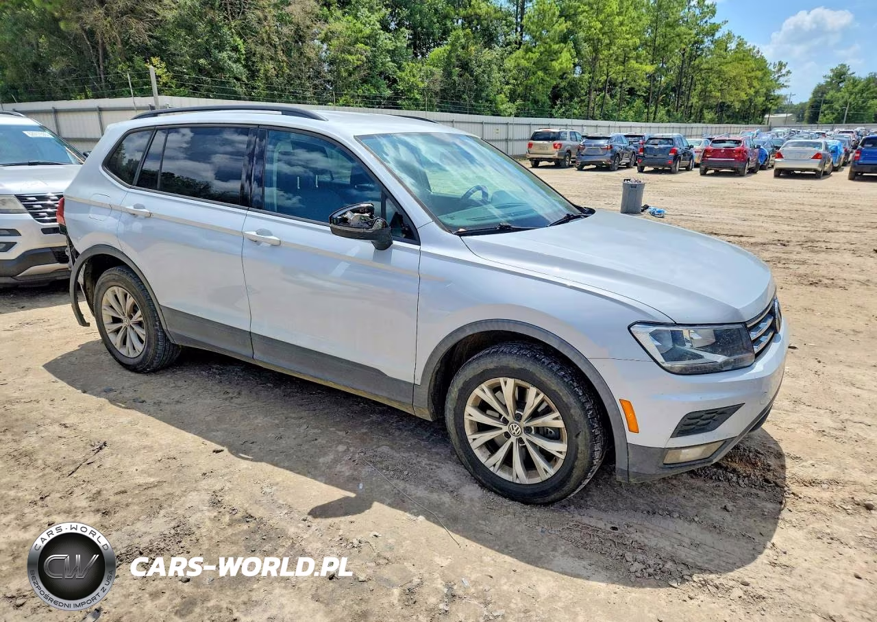 2018 Volkswagen Tiguan S VIN:3VV1B7AXXJM013583 - 4