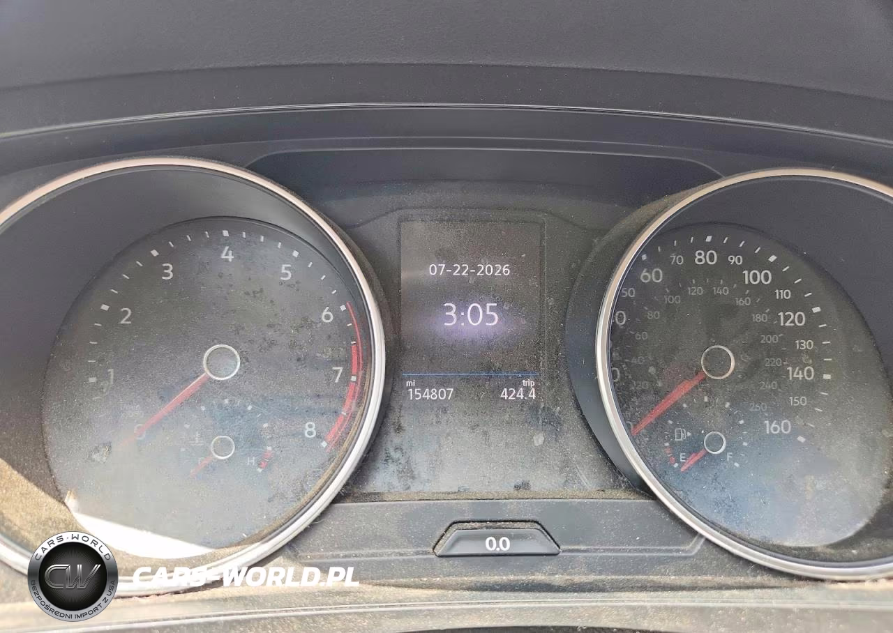 2018 Volkswagen Tiguan S VIN:3VV1B7AXXJM013583 - 9