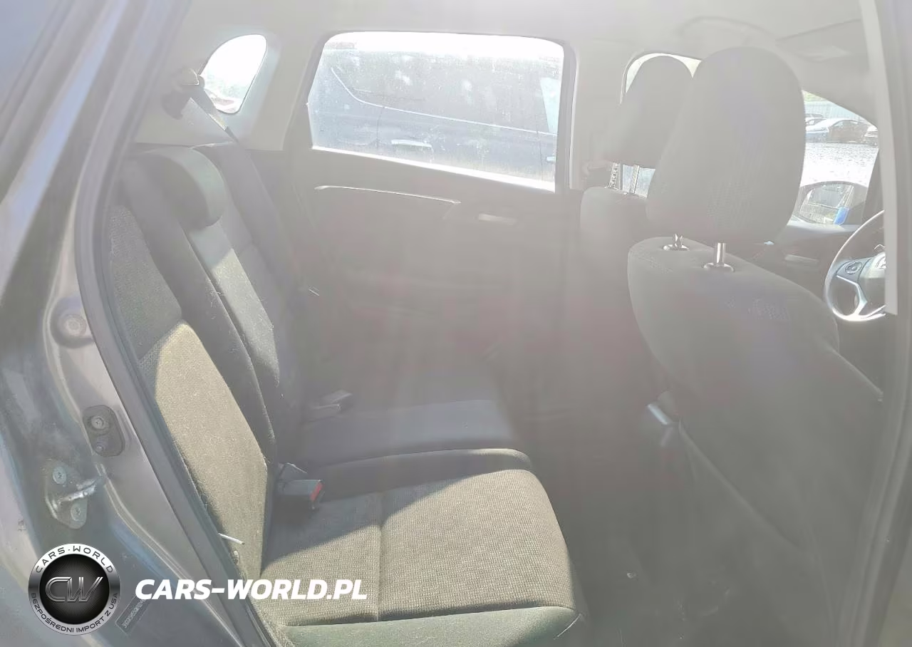 2016 Honda Fit Lx VIN:3HGGK5H55GM700448 - 10