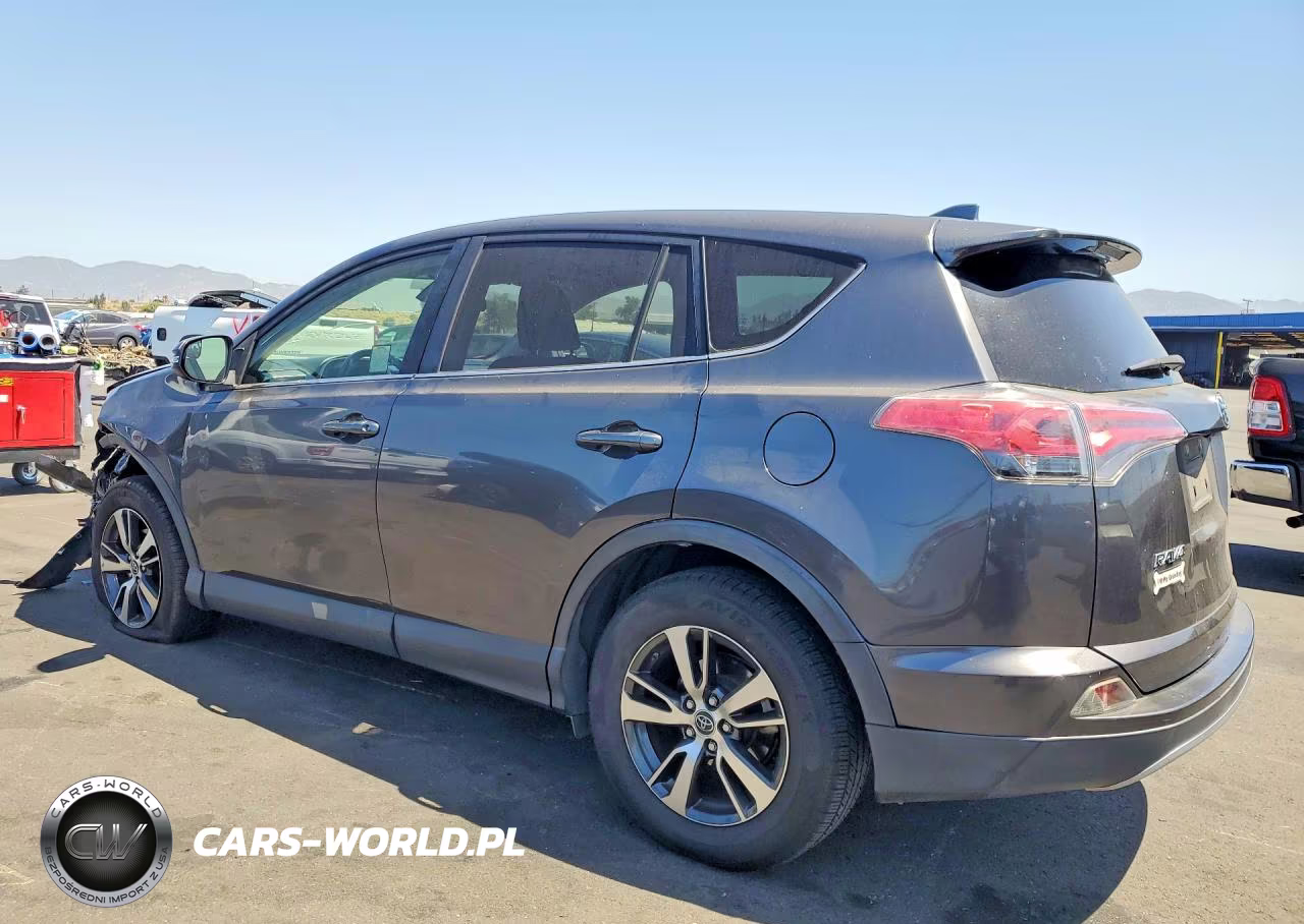 2018 Toyota Rav4 Xle VIN:JTMWFREV0JJ725031 - 2