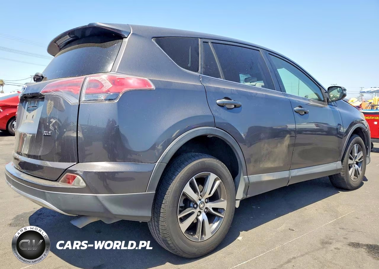 2018 Toyota Rav4 Xle VIN:JTMWFREV0JJ725031 - 3