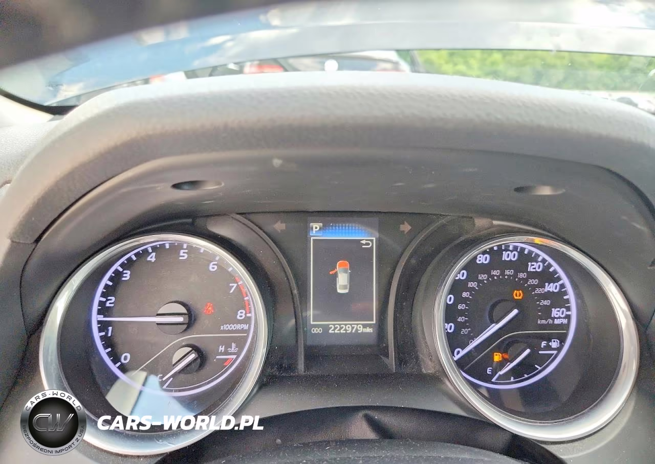 2018 Toyota Camry Se VIN:4T1B11HKXJU654270 - 9