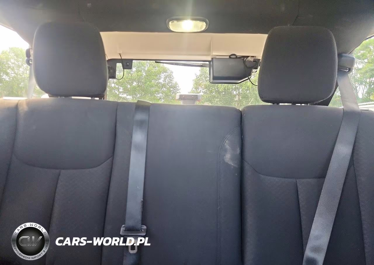 2016 Jeep Wrangler Unlimited Sport VIN:1C4BJWDG5GL279244 - 10
