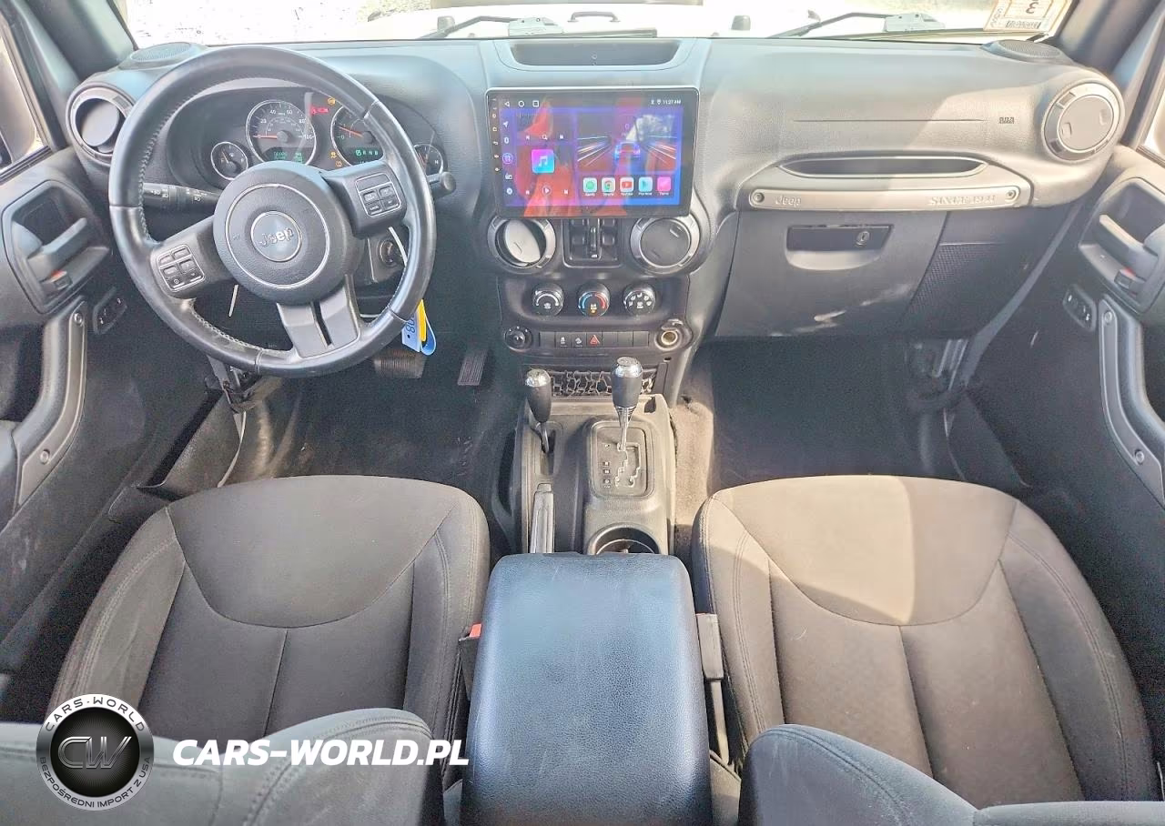 2016 Jeep Wrangler Unlimited Sport VIN:1C4BJWDG5GL279244 - 8