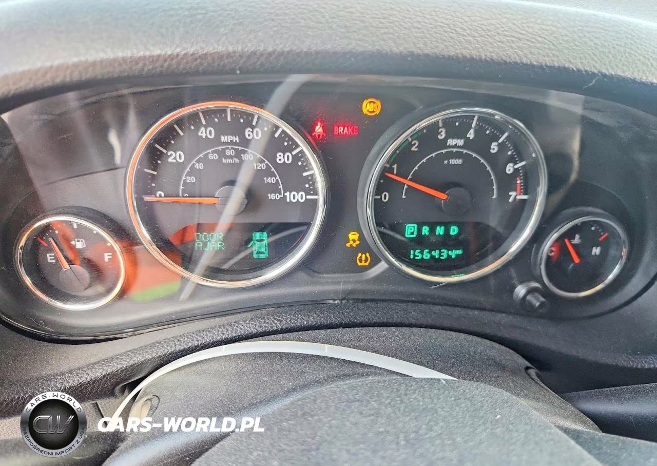 2016 Jeep Wrangler Unlimited Sport VIN:1C4BJWDG5GL279244 - 9