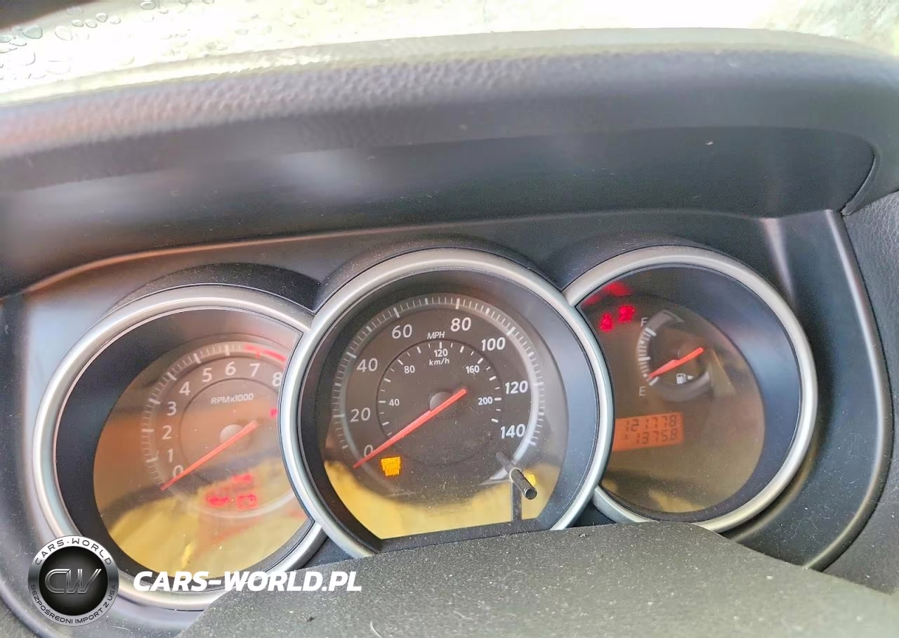 2010 Nissan Versa 1.8 S VIN:3N1BC1CP2AL448102 - 9