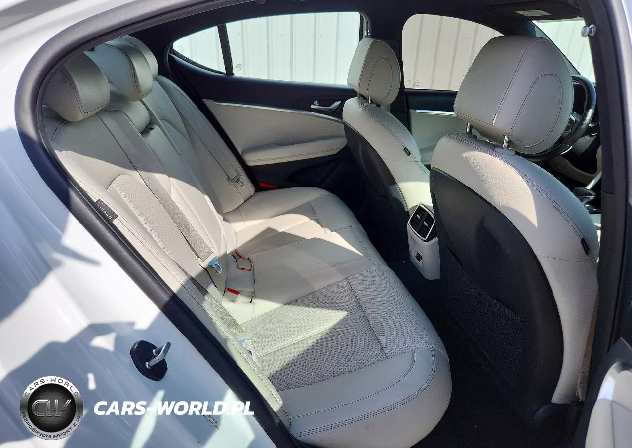 2025 Genesis G70 2.5T Standard VIN:KMTG34SC3SU153893 - 10