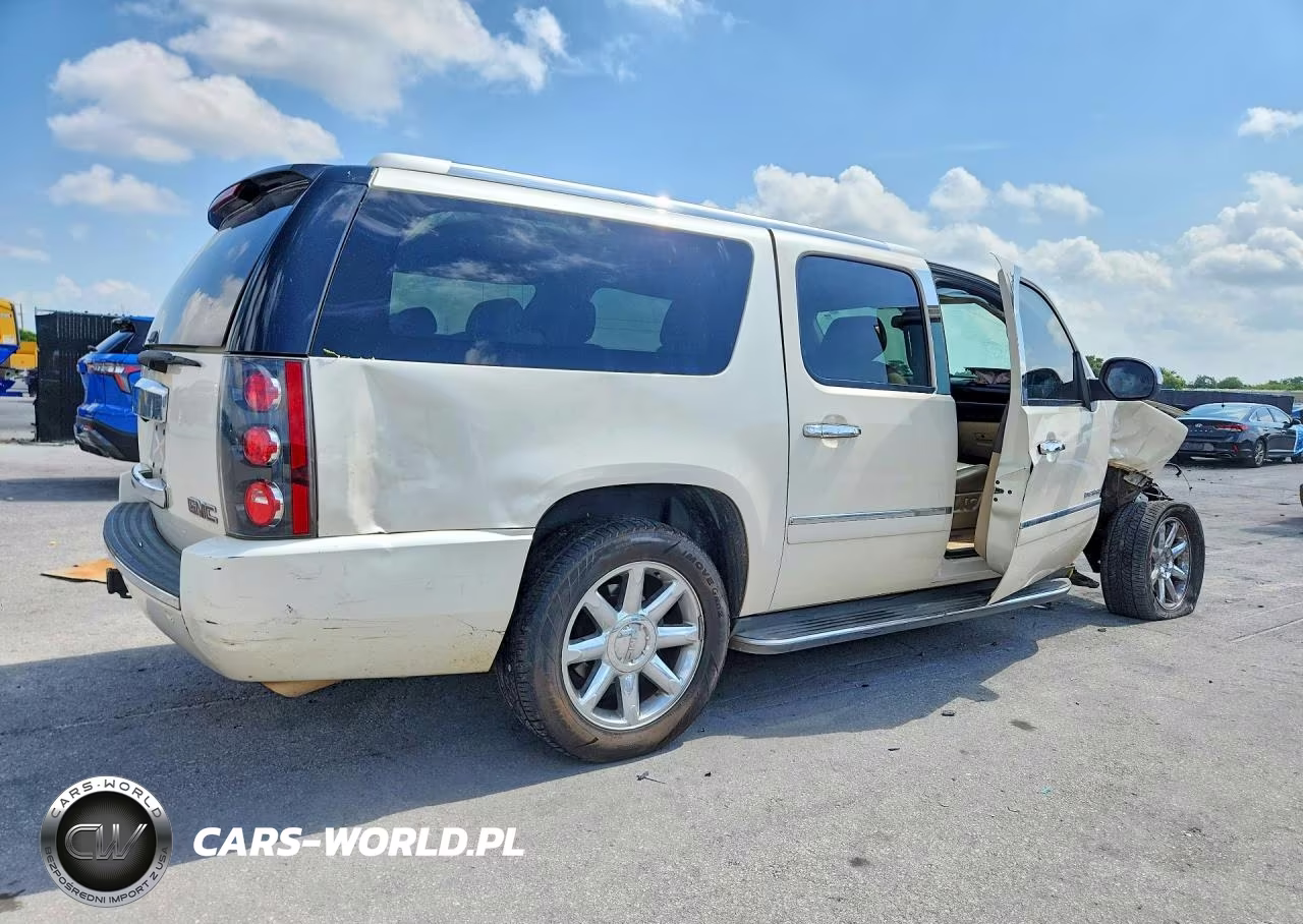 2014 GMC Yukon Xl Denali VIN:1GKS1MEF9ER139514 - 3