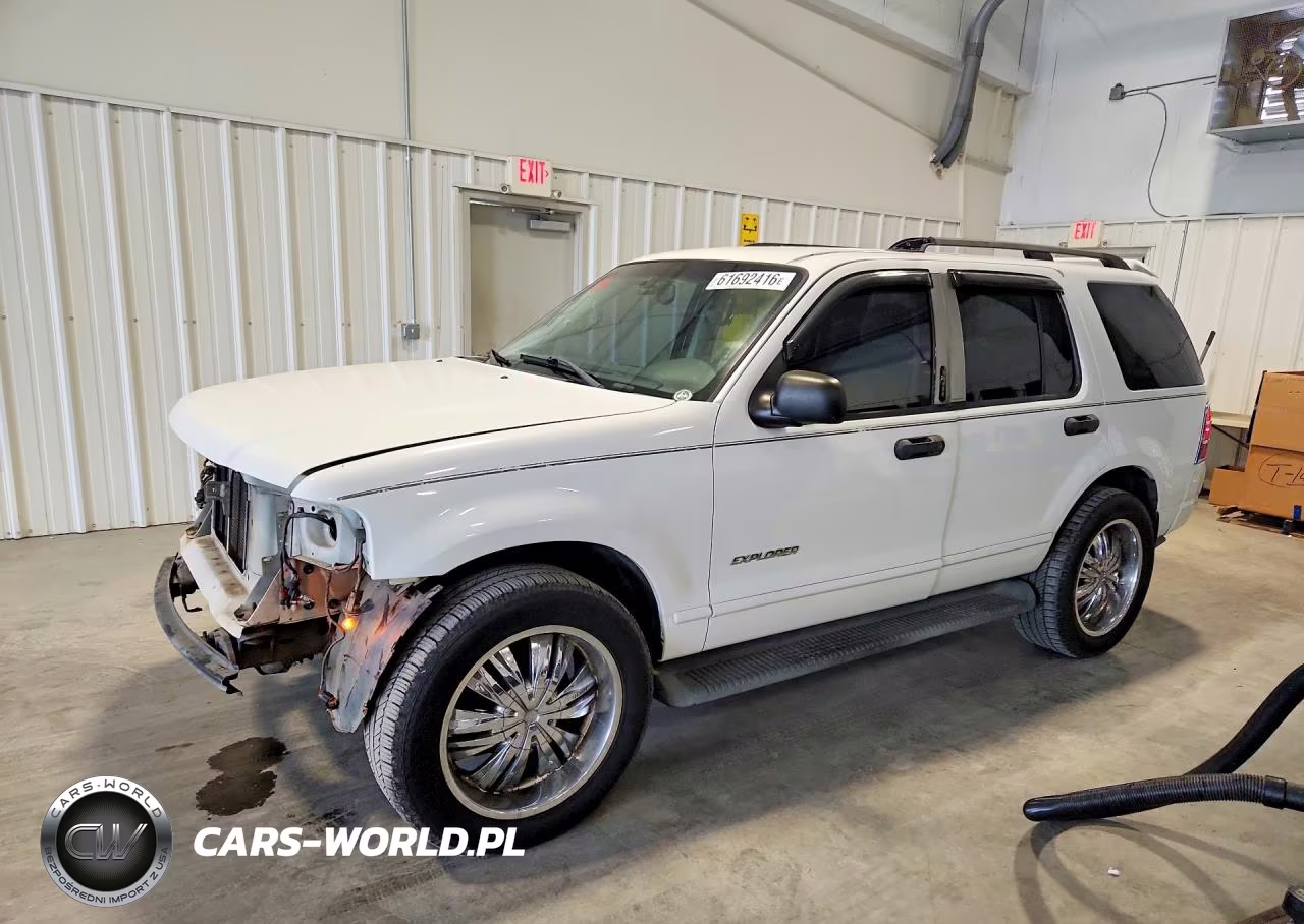 2004 Ford Explorer Xlt