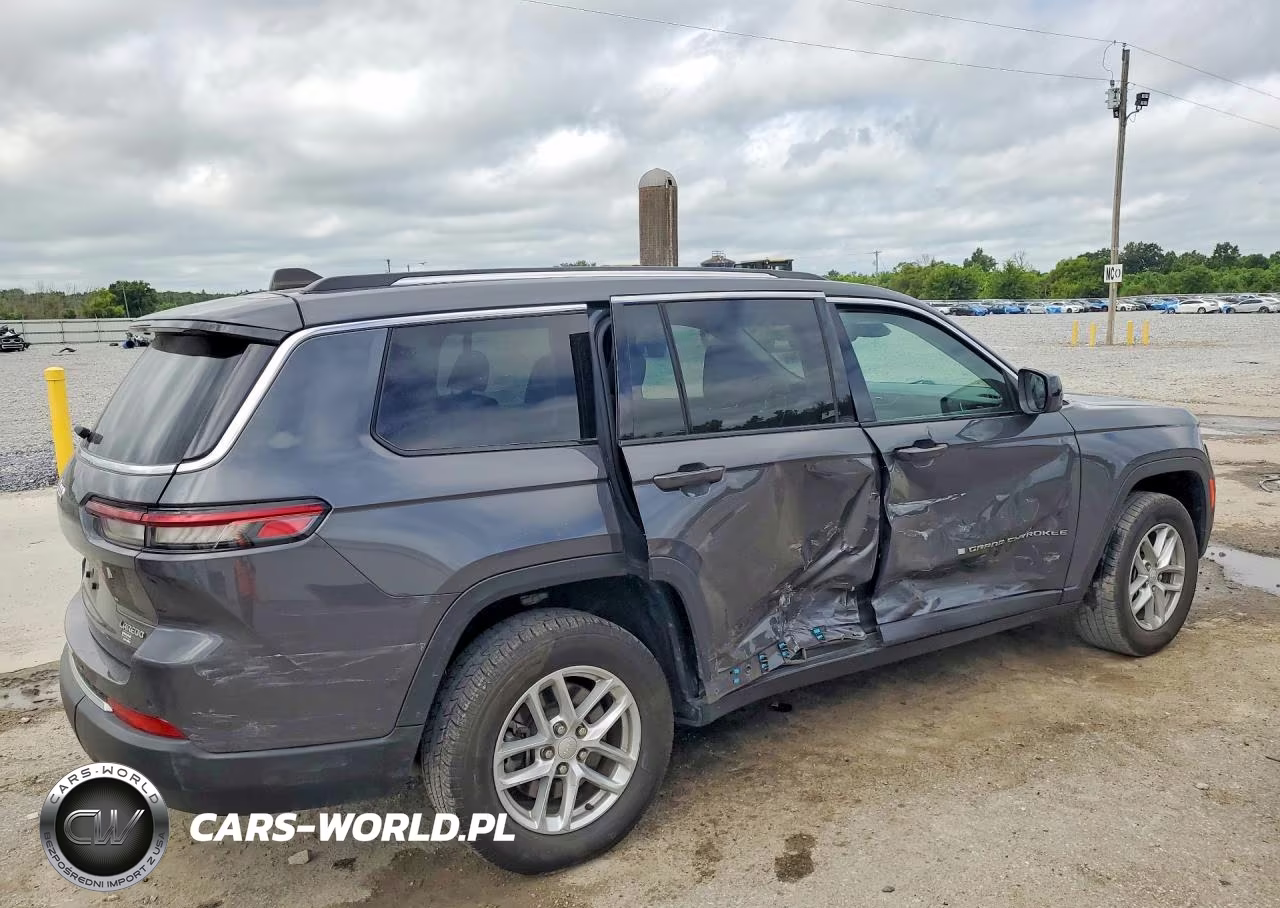 2023 Jeep Grand Cherokee L Laredo VIN:1C4RJJAG0P8901953 - 3