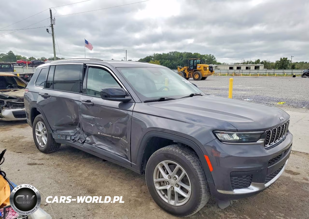 2023 Jeep Grand Cherokee L Laredo VIN:1C4RJJAG0P8901953 - 4