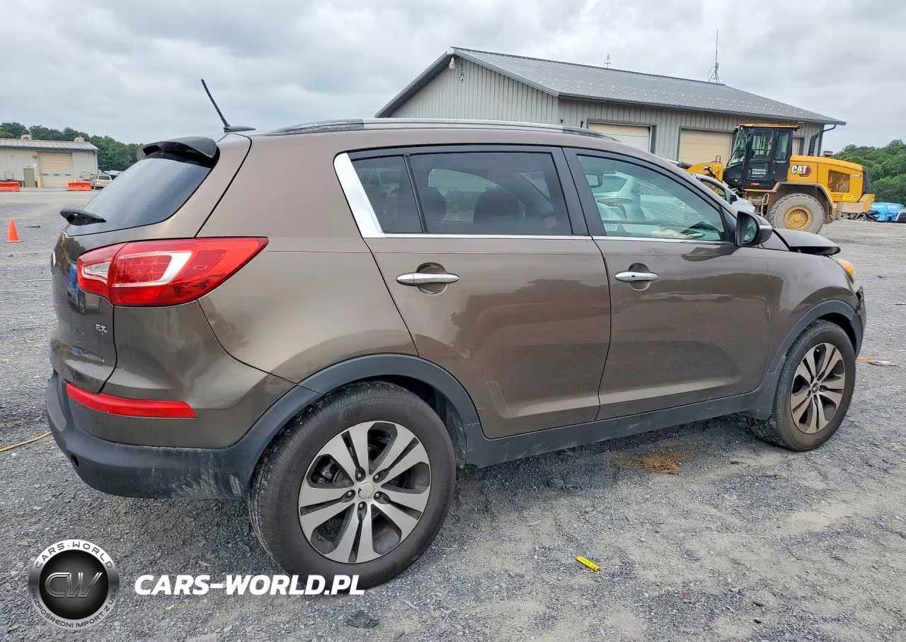 2013 Kia Sportage Ex VIN:KNDPC3A28D7523724 - 3